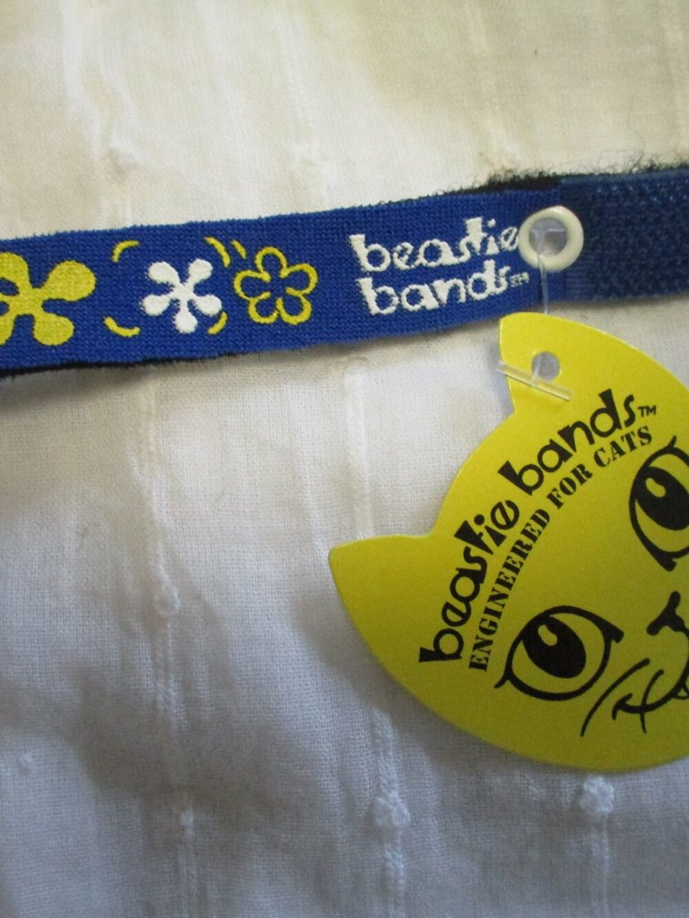 Cat collar-Beastie Bands Flower Power
